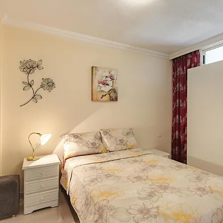 Aircon Lovely 2 Bedroom Close To Ocean Puerto de Santiago (Tenerife)